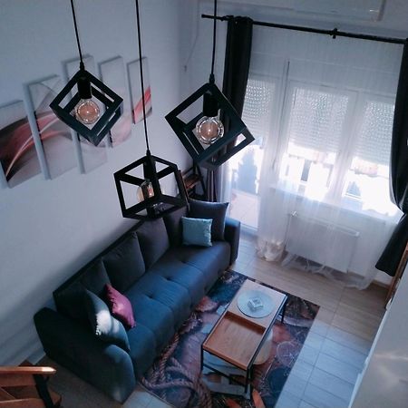 Apartman Stimac Petrovaradin Exterior foto